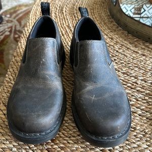 Dr Martens size 9 men’s shoes NWOB